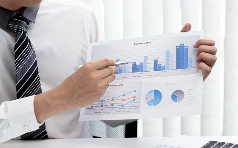 accounting services Cape Town -marketing-businessmen-are-analyzing-financial-and-insights-strategies-for-generating-revenue-including-corporate (1)
